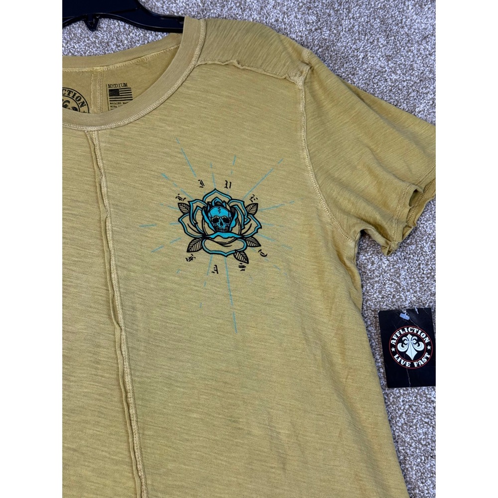Y2K NEW Affliction Womens Medium Mustard Yellow Skull Rose Graphic Crew Tee MMA - Picture 11 of 11